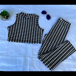 SHEIN Girls Checkered Tank Top and Leggings Set.
